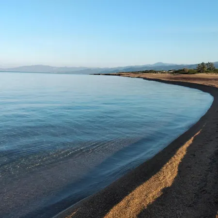 Tzanetos Seaside