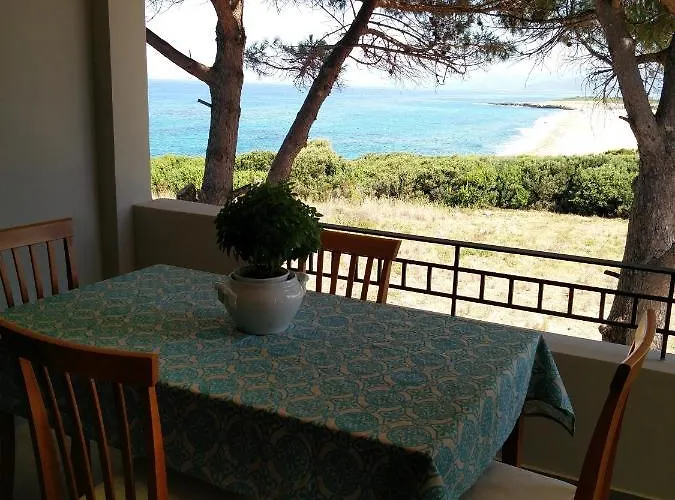 Holiday home Tzanetos Seaside *
